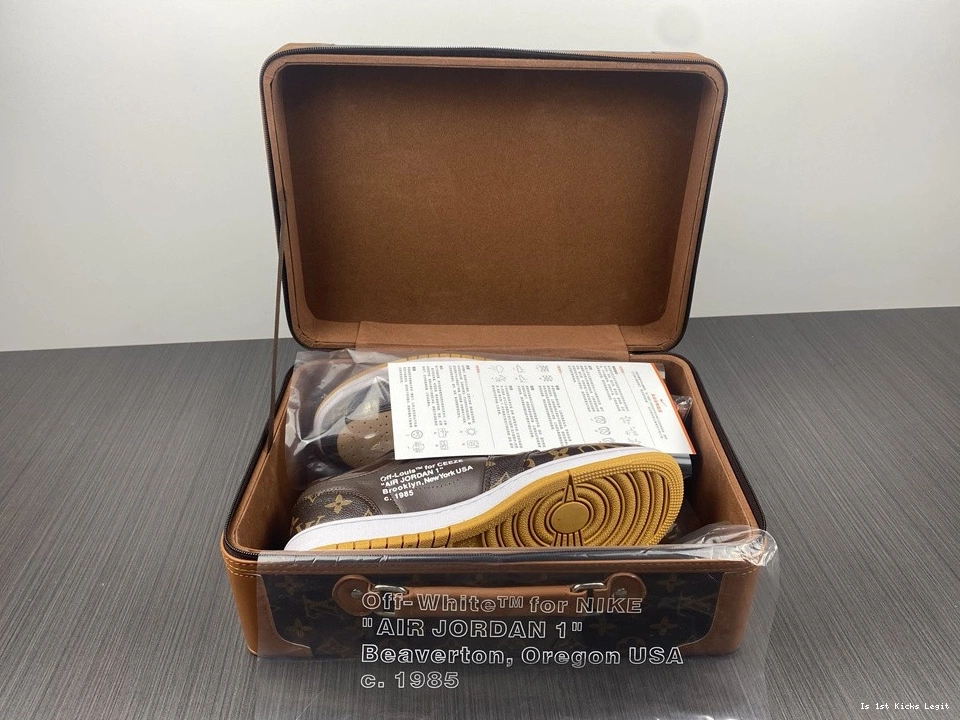 OWT X 1 MENS LWE AIR AQ0818-203 X JORDAN CUSTOMS 0316